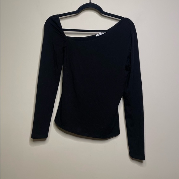 REFORMATION Les Asymmetrical Neck Long Sleeve Top in Black - Picture 4 of 8